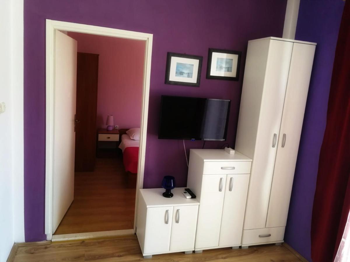 Apartmani Leon Biograd Na Moru Bagian luar foto