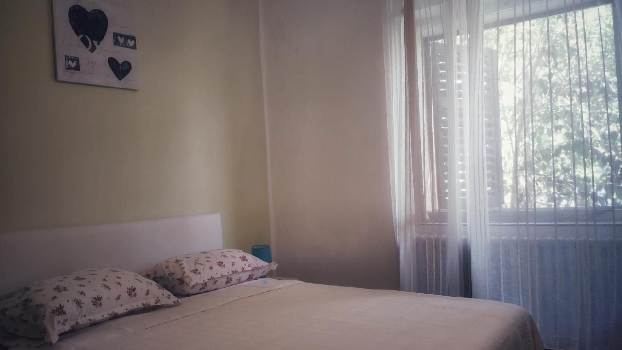 Apartmani Leon Biograd Na Moru Bagian luar foto